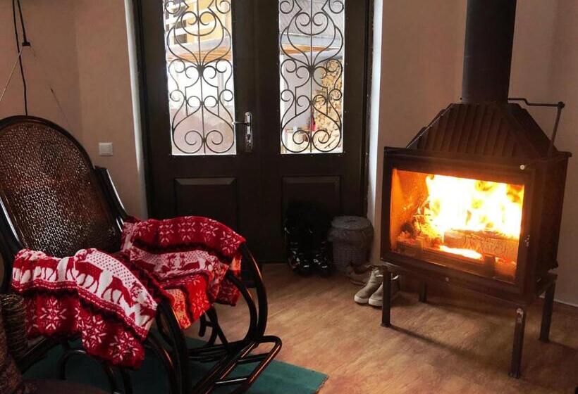 پانسیون Family Hotel Kala