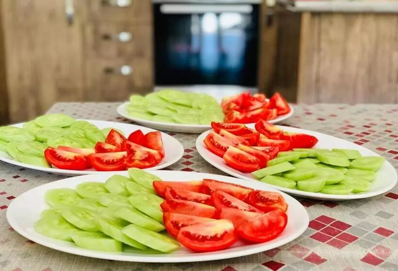 پانسیون Family Hotel Kala