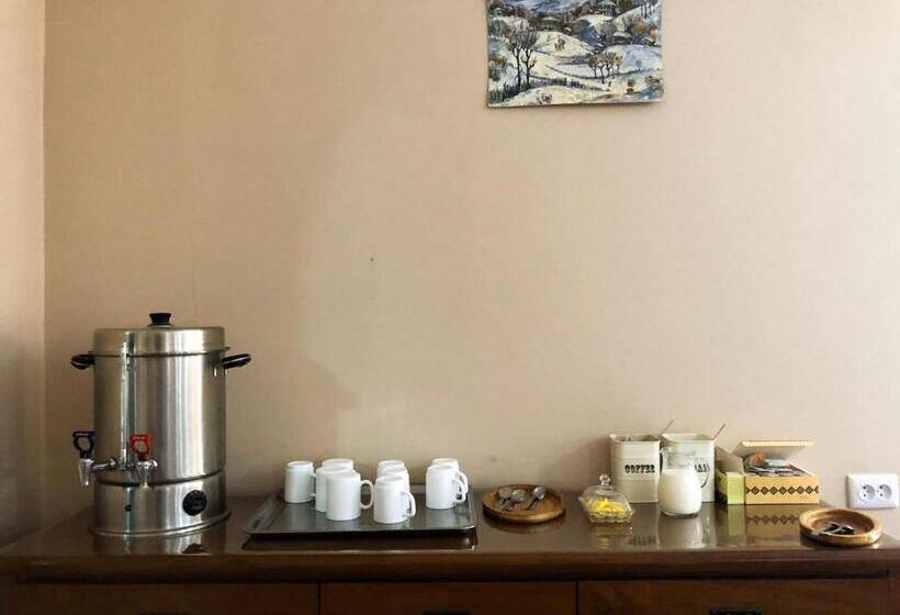 پانسیون Family Hotel Kala