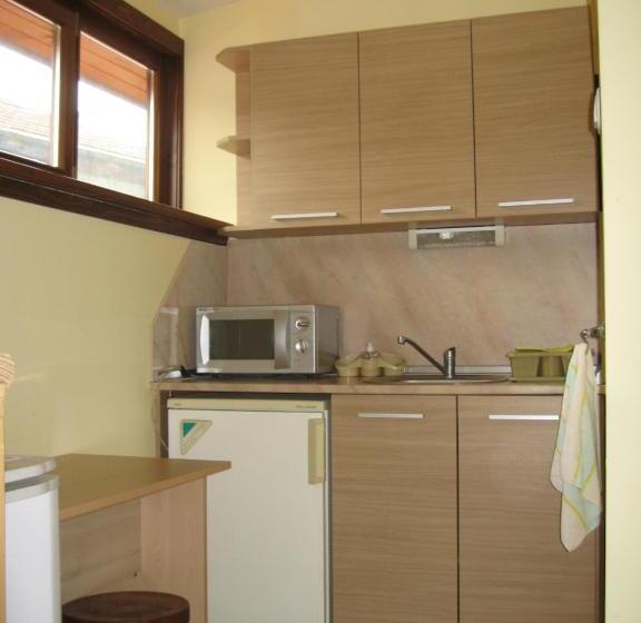 Пансион Guest House Lori