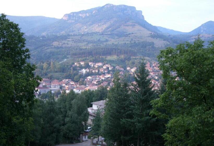 Пансион Guest House Lori