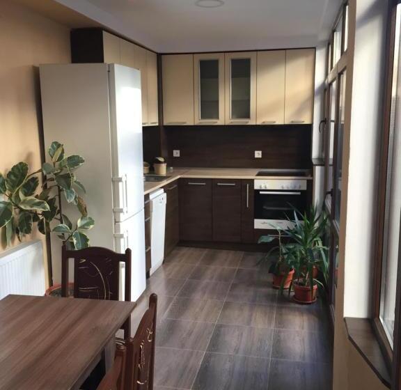 Пансион Guest House Lori