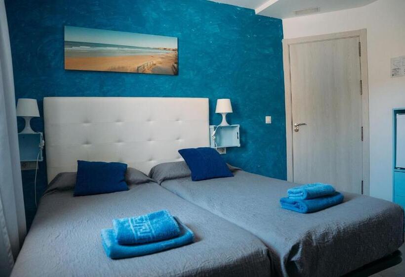 Pension Hostal Brisas De Conil