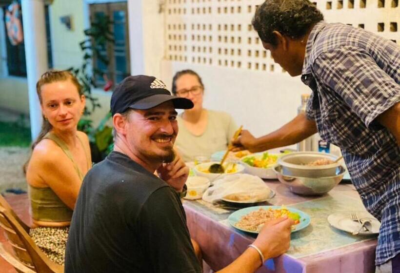 پانسیون Mallika Resort