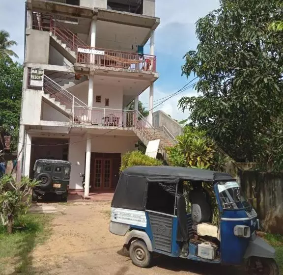 ペンション Mallika Resort