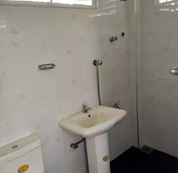 ペンション Mallika Resort