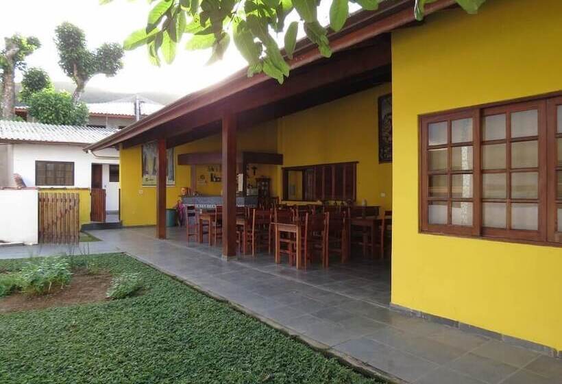 پانسیون Pousada Guaiamu Ubatuba