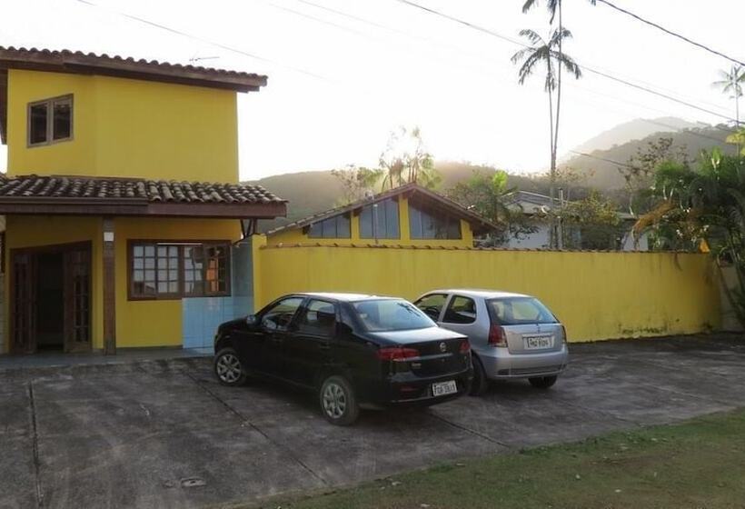 پانسیون Pousada Guaiamu Ubatuba