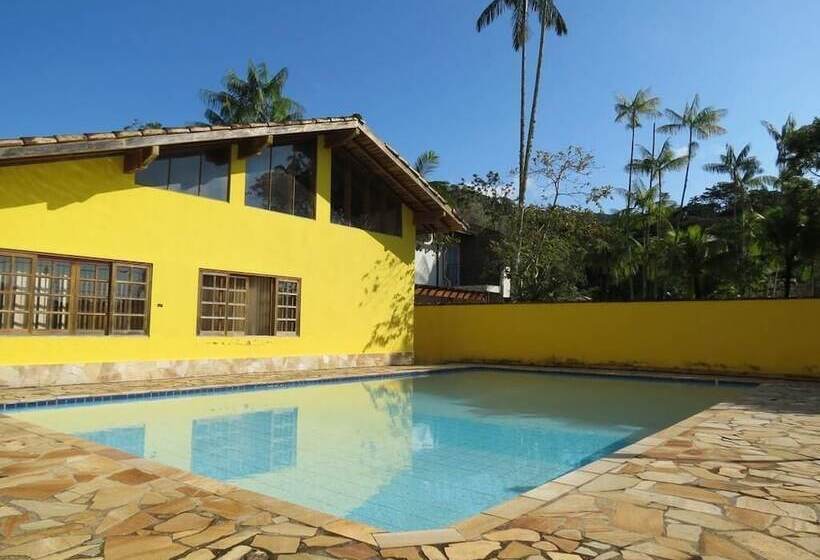 پانسیون Pousada Guaiamu Ubatuba