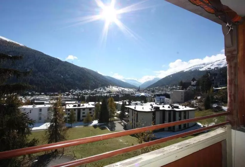 ユースホステル Zentrum Haus Davos