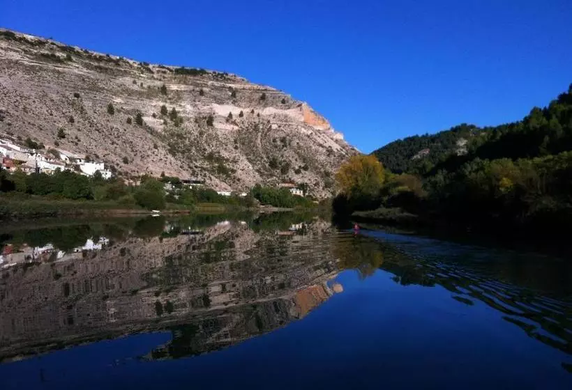 Majatalo Hostal Avenjúcar