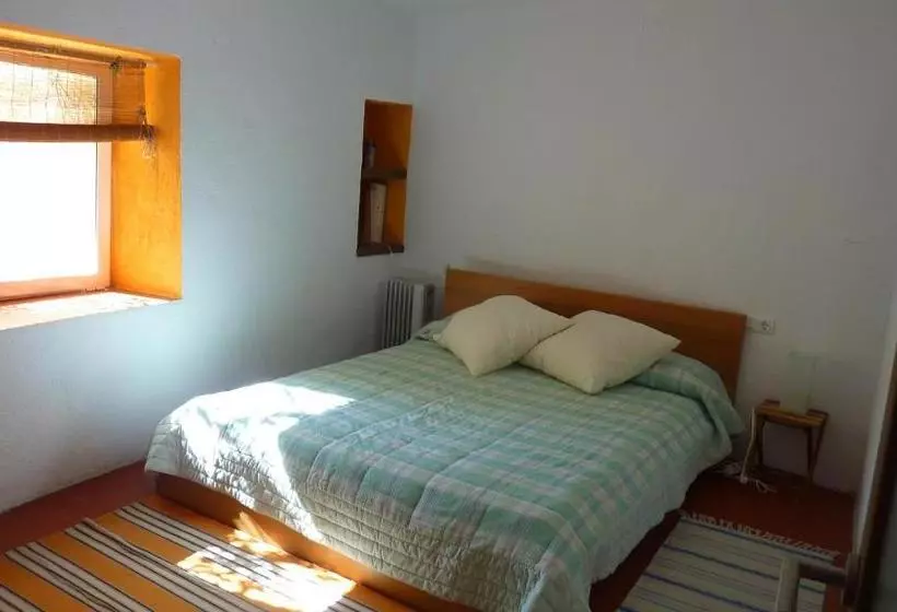 Majatalo Hostal Avenjúcar