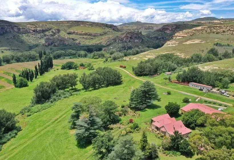 Majatalo St Fort Farm Guesthouse