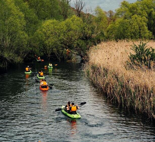Общежитие La Locanda Delle Streghe Relais Ristorante