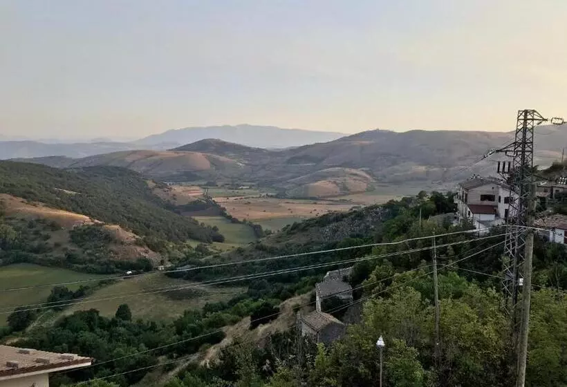 ユースホステル La Locanda Delle Streghe   Relais Ristorante