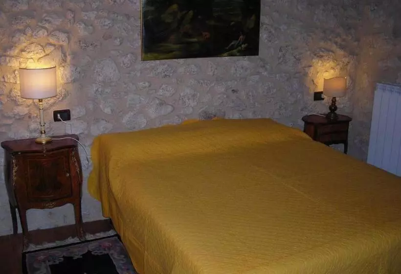 ユースホステル La Locanda Delle Streghe   Relais Ristorante