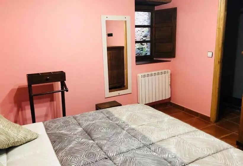 ホテル Rural El Lagar De Las Médulas