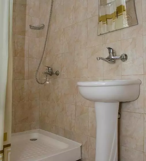 ペンション Guest House Joji