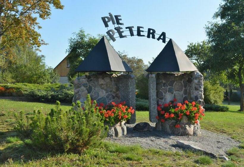 پانسیون Pie Pētera