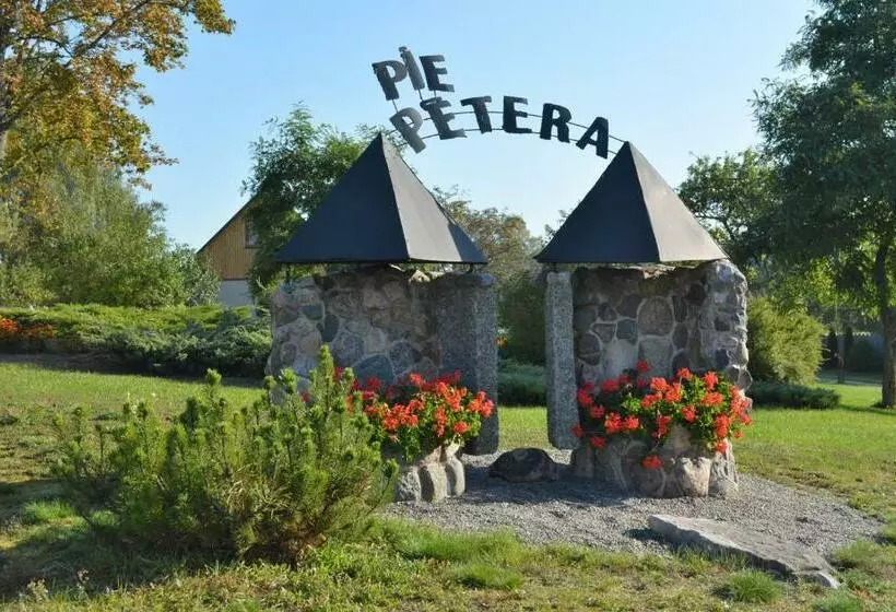 پانسیون Pie Pētera
