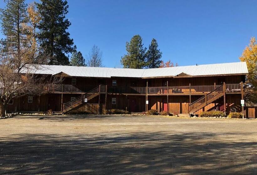 Hostel River Run Inn