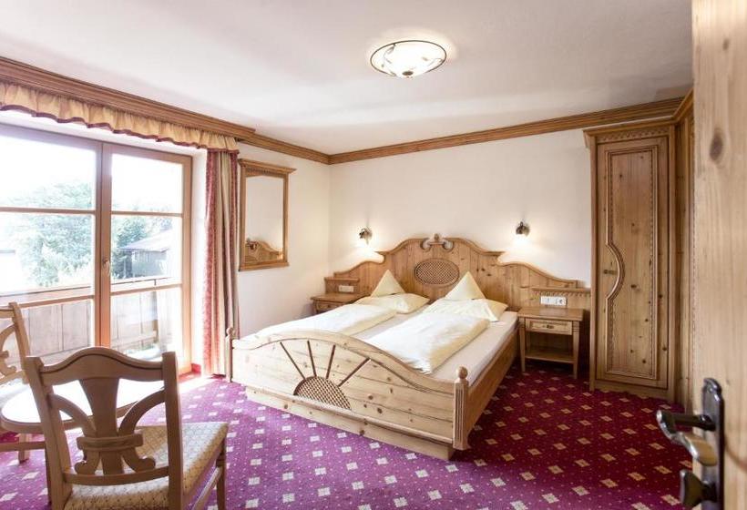 تختخواب و صبحانه Pension Schmidinger