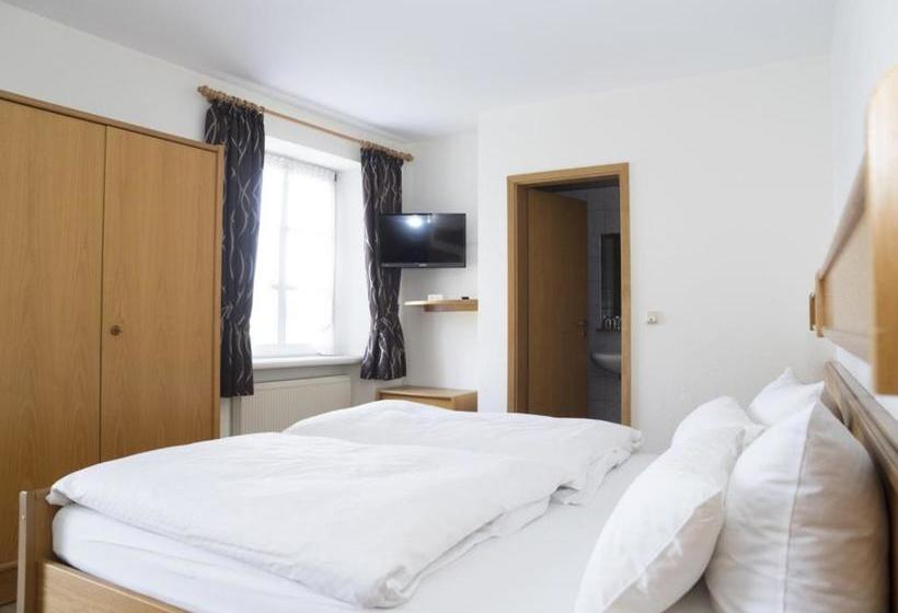 Otel Café Alt Piesport