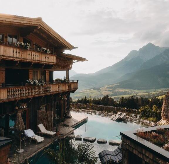 Jufenalm Boho Hotel & Restaurant