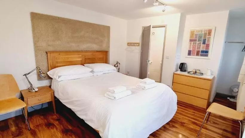 Majatalo B   Simply Rooms