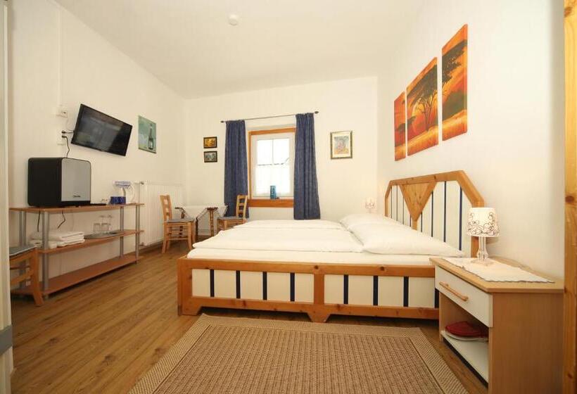 פנסיון Bockwirt