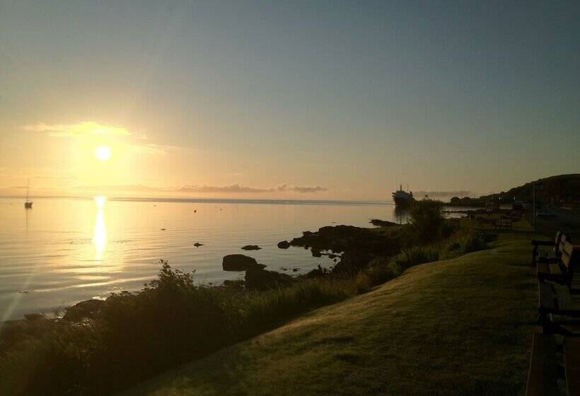 פנסיון Hunters Guest House