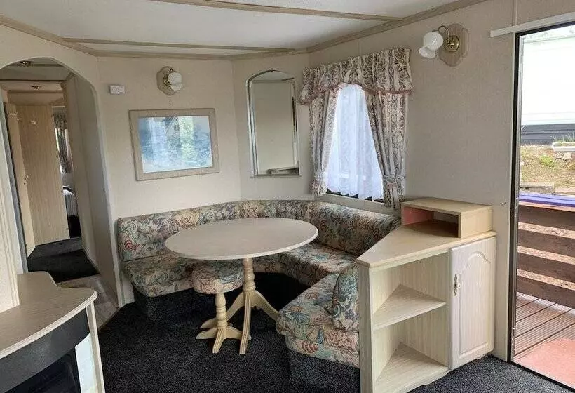 Majatalo Hunters Guest House