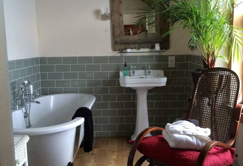 פנסיון Hunters Guest House