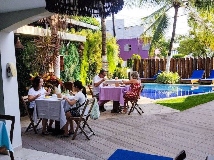 پانسیون Pousada Unaí