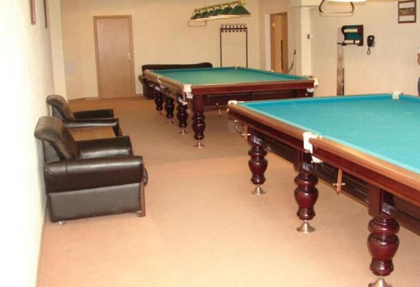 استراحتگاه Tri Korony