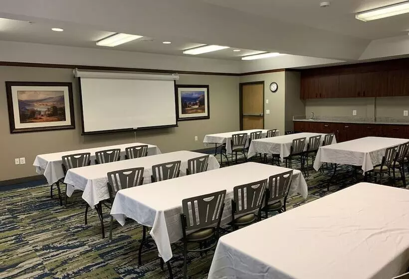 ホテル Best Western Brigham City Inn & Suites