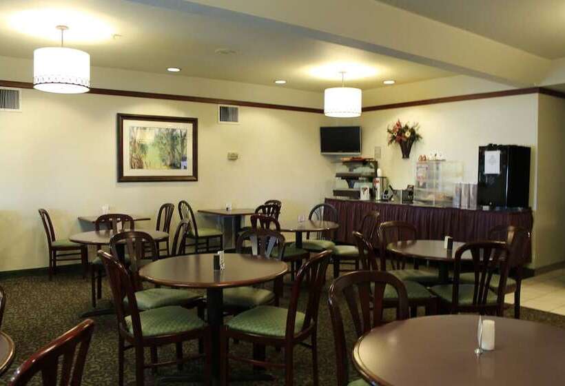 בית מלון כפרי Best Western Brigham City Inn & Suites