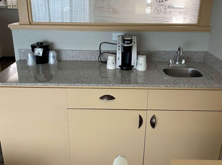 בית מלון כפרי Best Western Brigham City Inn & Suites