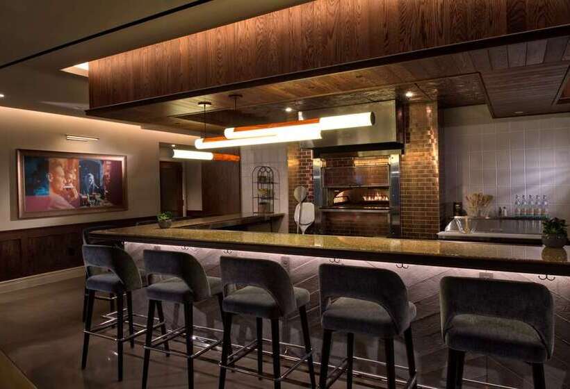 فندق Canopy By Hilton Washington Embassy Row