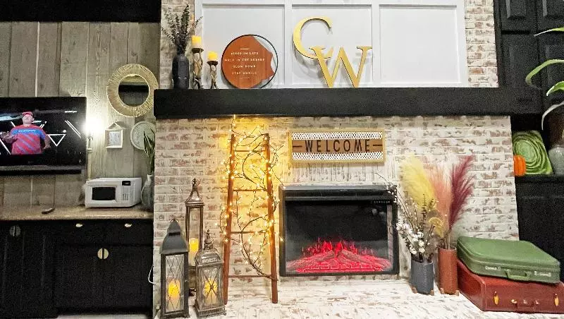 Отель Charles Wesley Motor Lodge