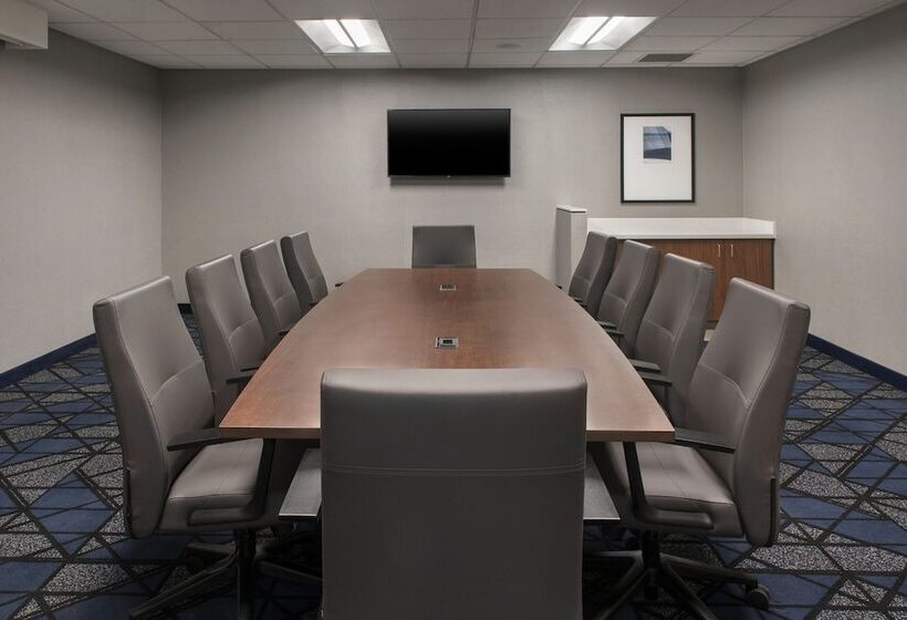 فندق Courtyard By Marriott Baltimore Hunt Valley