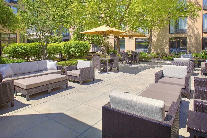 هتل Courtyard By Marriott Ann Arbor