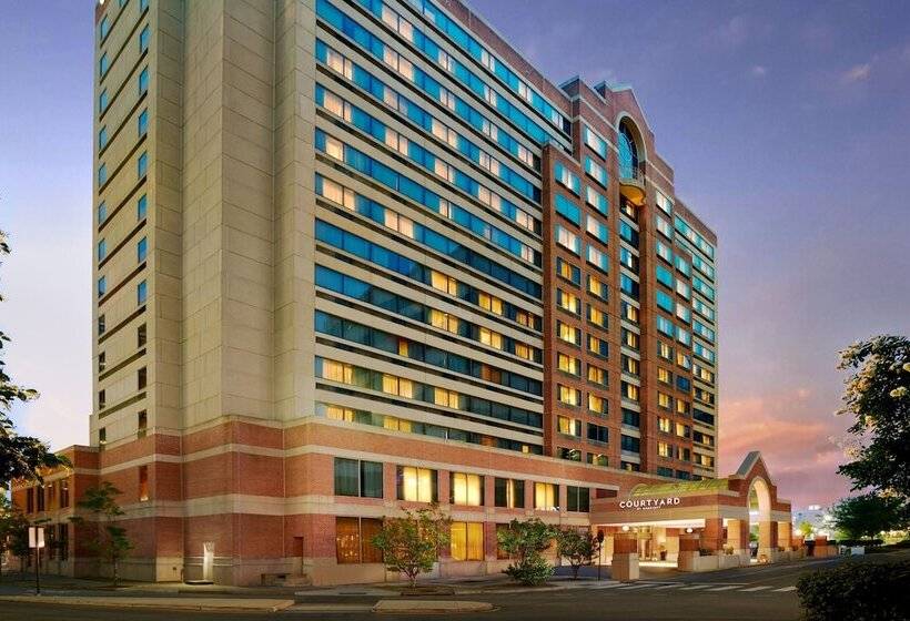 호텔 Courtyard Arlington Crystal City/reagan National Airport