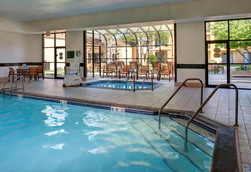 Hotel Courtyard Des Moines West/clive