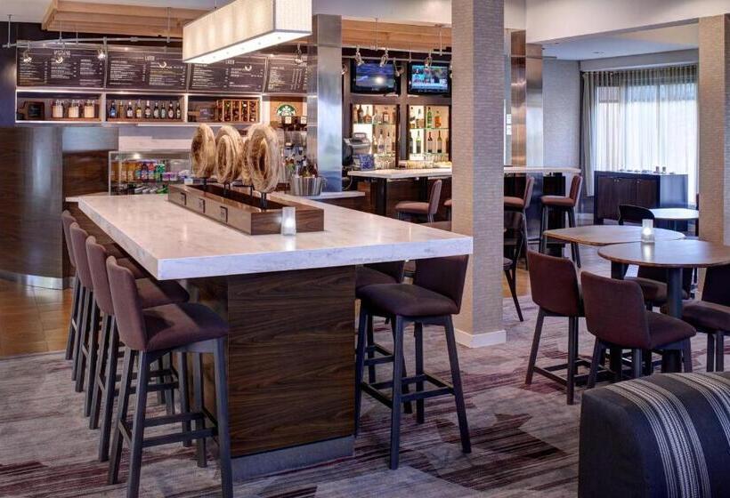 Hotel Courtyard Des Moines West/clive