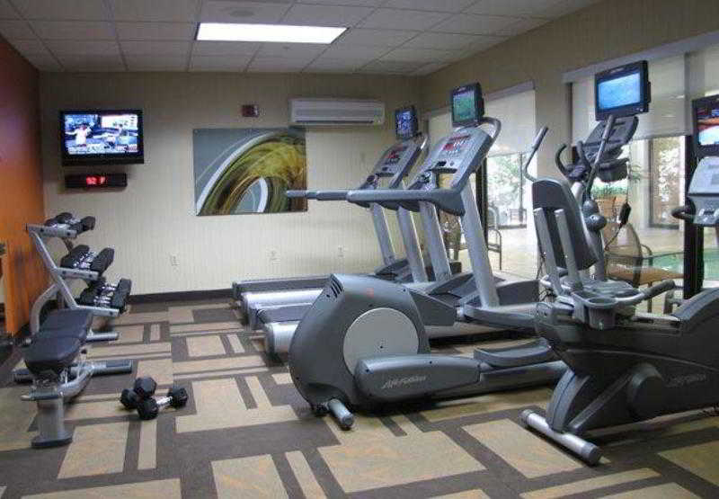 בית מלון כפרי Courtyard By Marriott Frederick