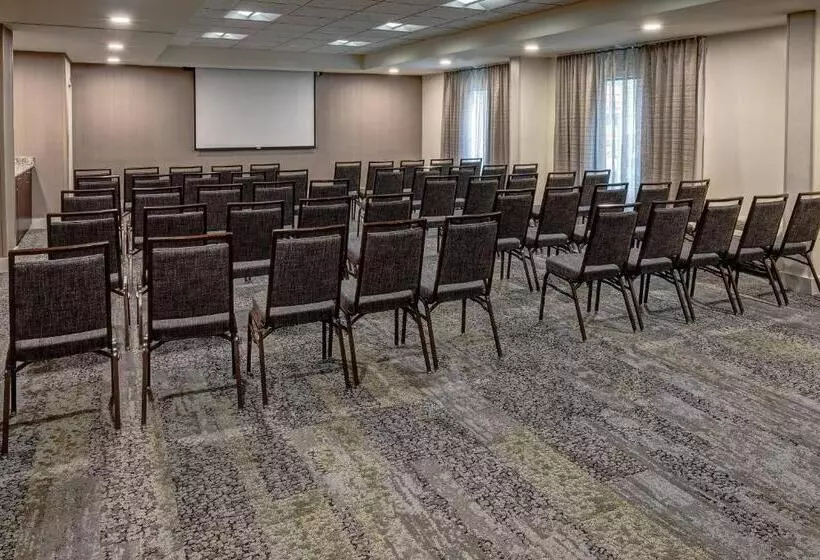 בית מלון כפרי Courtyard By Marriott Nashville Vanderbilt West End