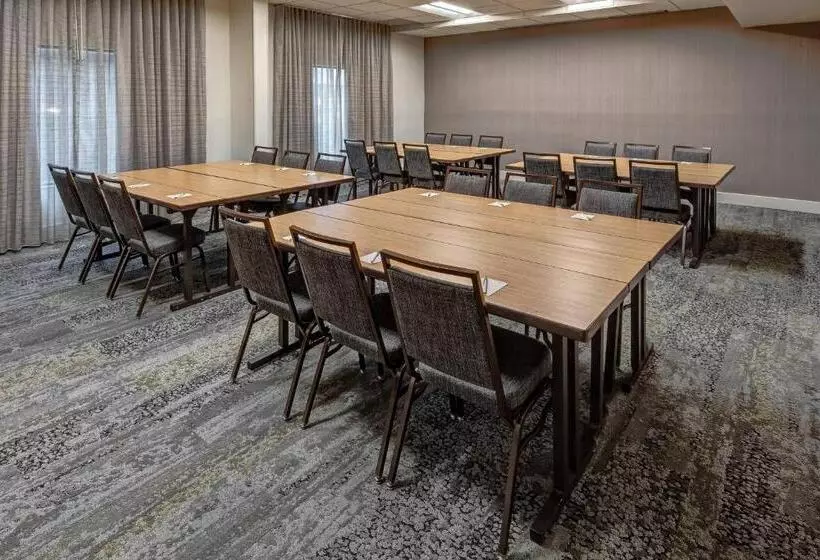 בית מלון כפרי Courtyard By Marriott Nashville Vanderbilt West End