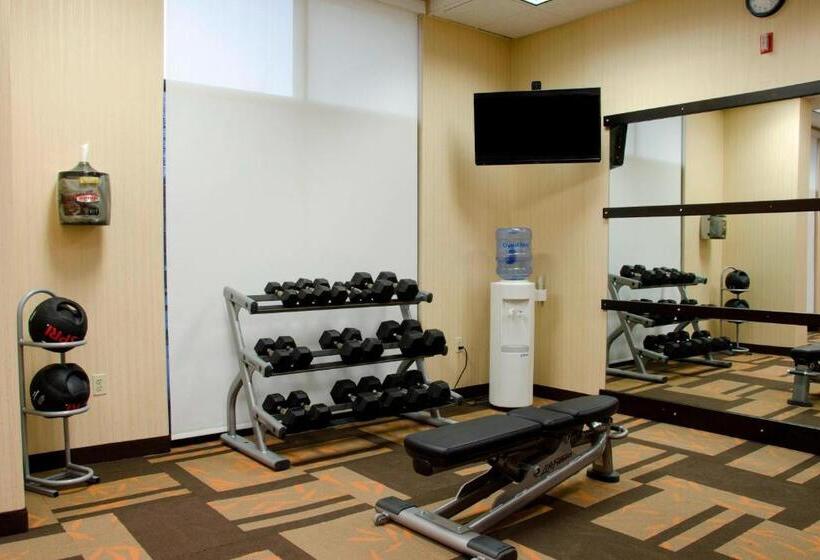 فندق Courtyard Waterbury Downtown