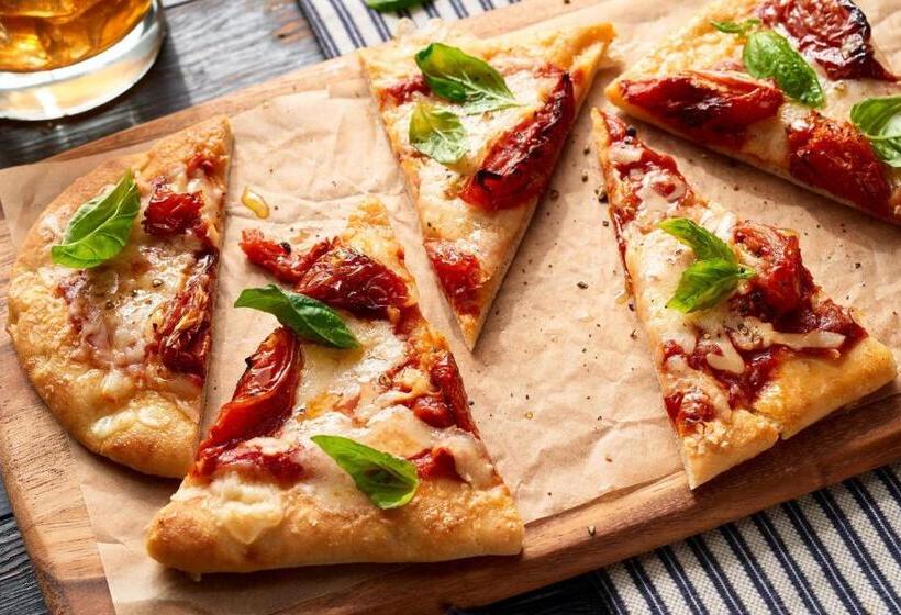 فندق Courtyard Waterbury Downtown